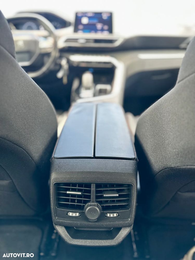 Peugeot 3008 - 13