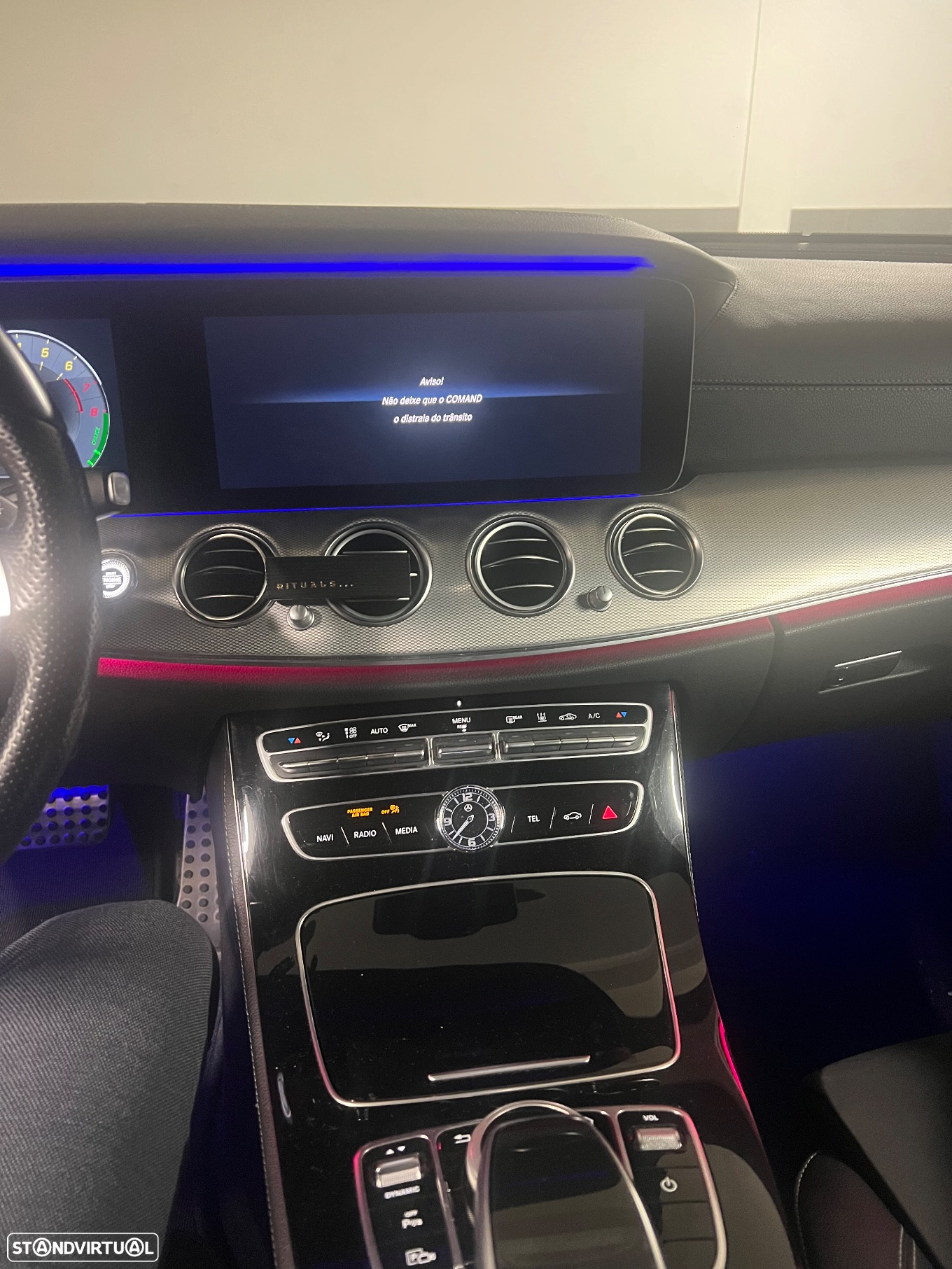 Mercedes-Benz E 350 e AMG - 10
