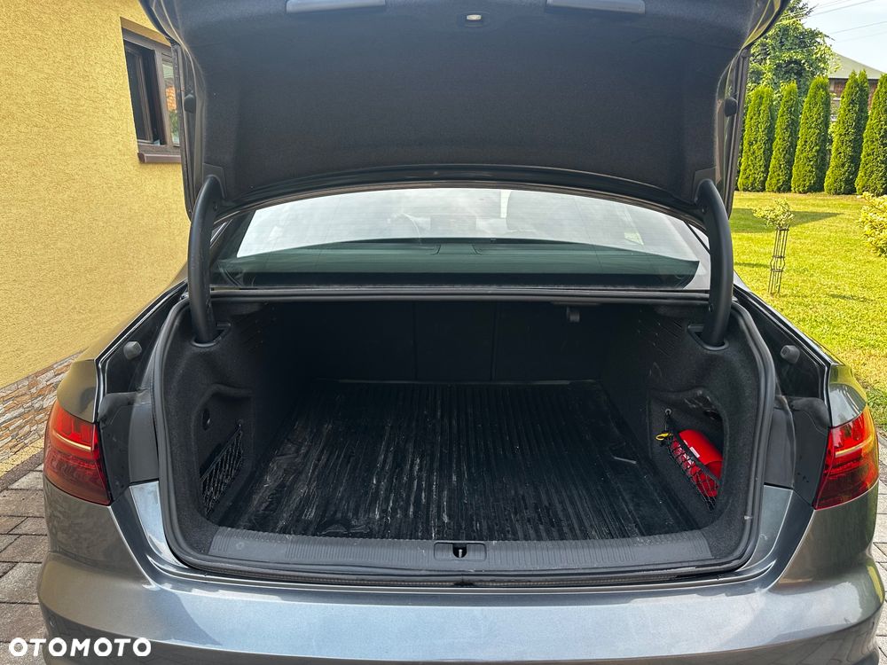 Audi A4 Limousine 45 TFSI quattro S tronic S line - 5