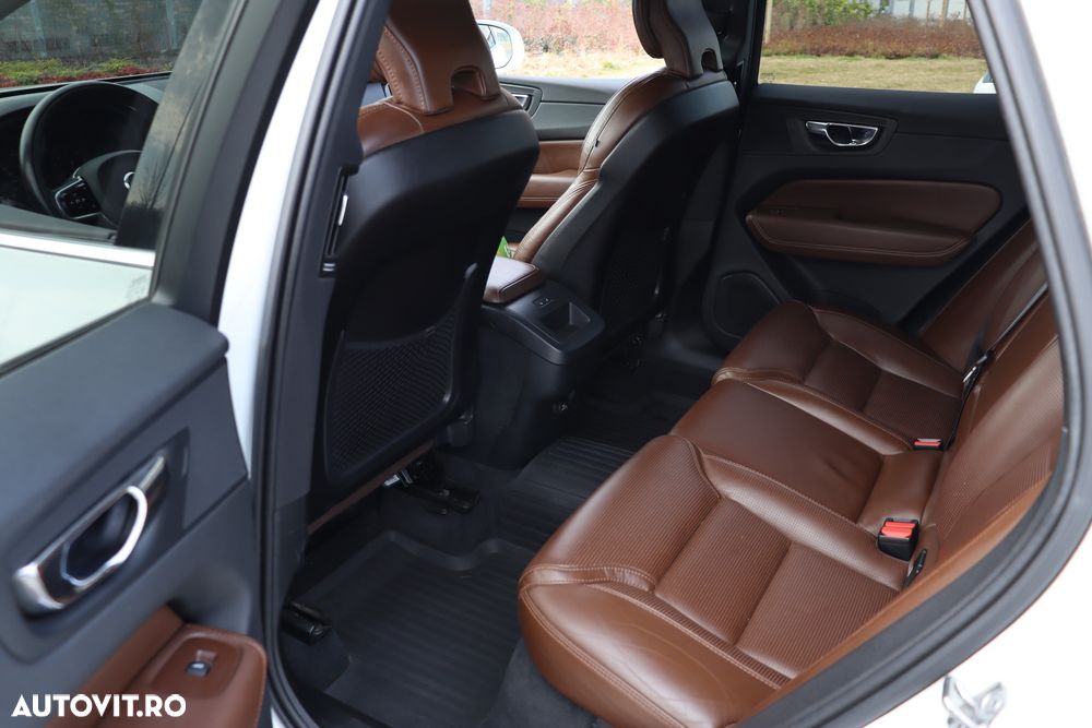 Volvo XC 60 T5 AWD Geartronic Inscription - 30