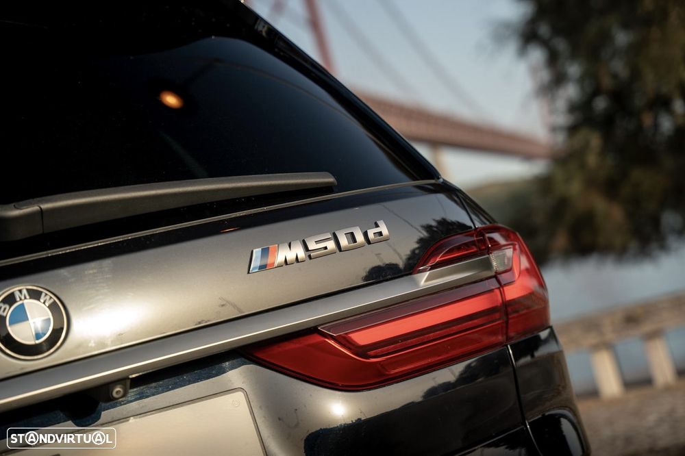 BMW X7 M50d - 9