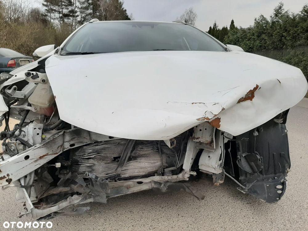 Toyota Auris Hybrid 135 Comfort - 4