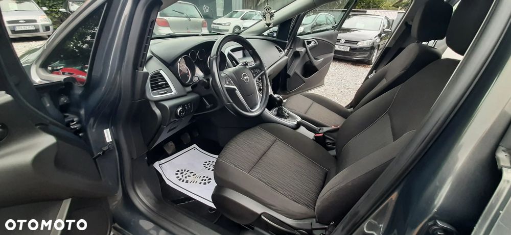 Opel Astra - 37
