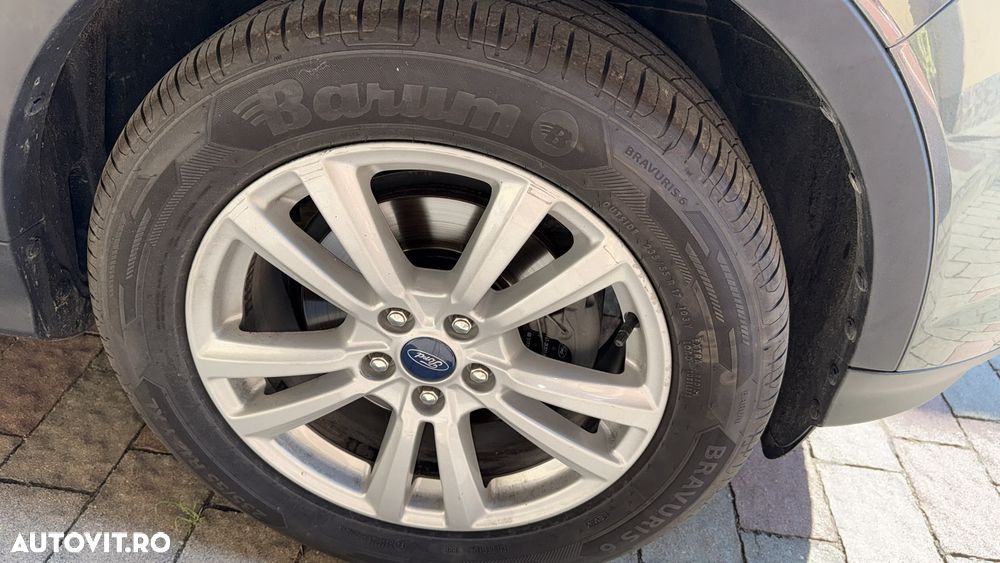 Ford Kuga 1.5 EcoBoost FWD ST Line - 8
