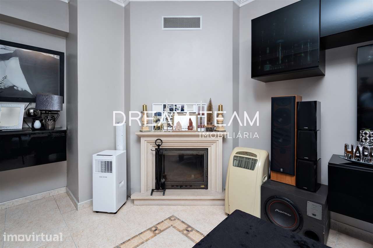 Apartamento T2 Laranjeiro - Almada - Grande imagem: 5/25