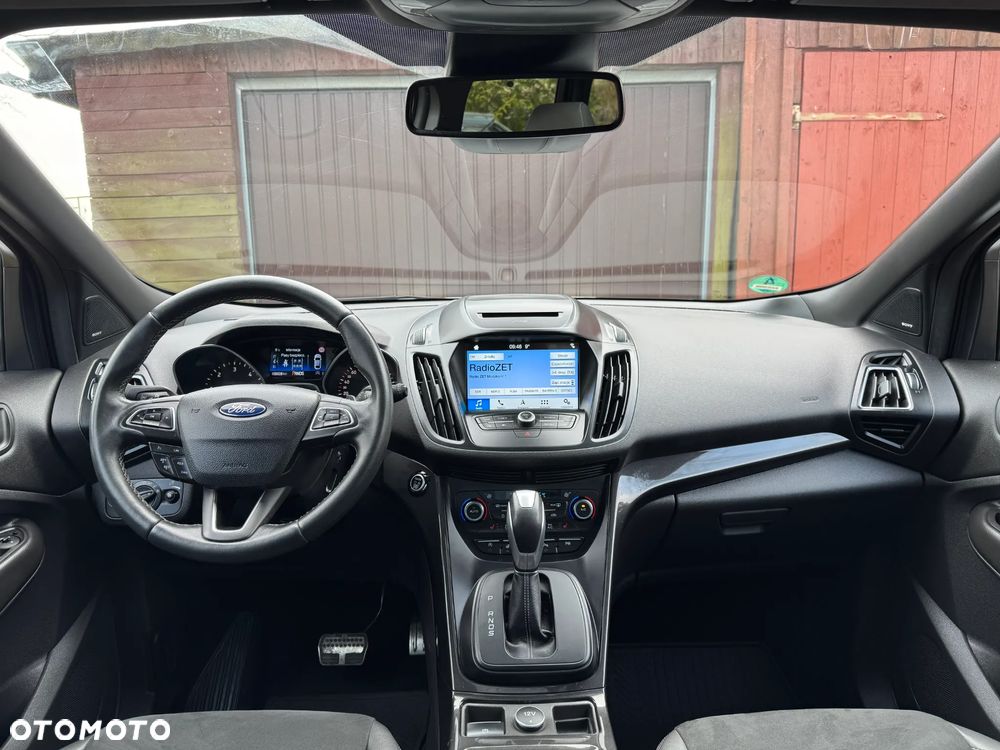 Ford Kuga 2.0 TDCi 4x4 ST-Line - 16