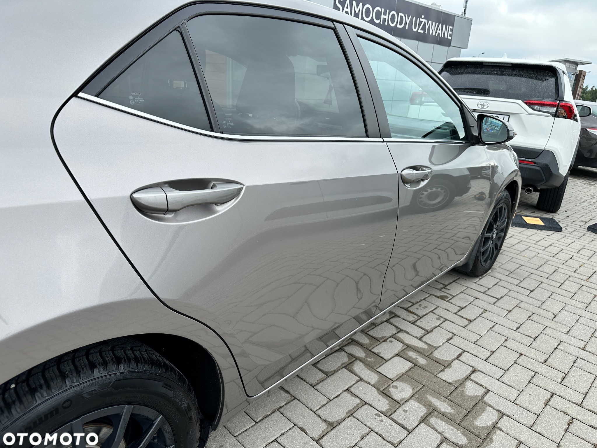 Toyota Corolla 1.6 Premium - 4