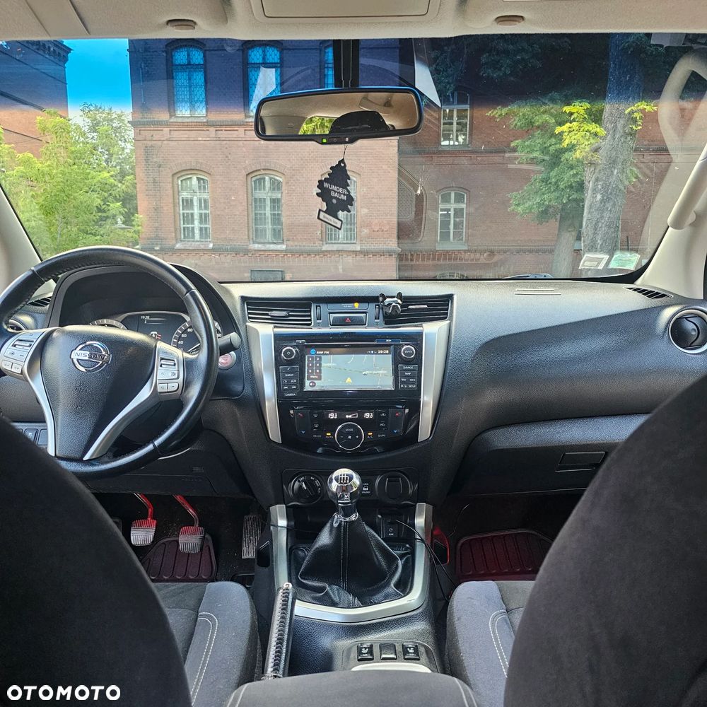 Nissan Navara 2.5 D LE Long EU5 - 20