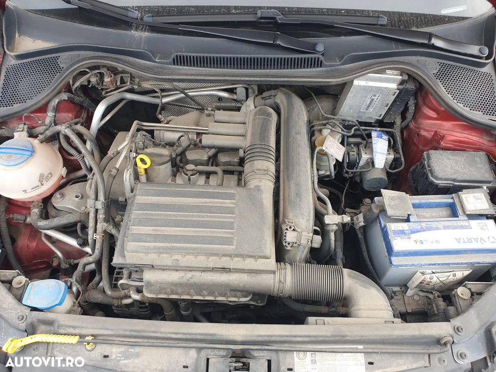 Volkswagen Polo 1.2 TSI BMT Comfortline - 12