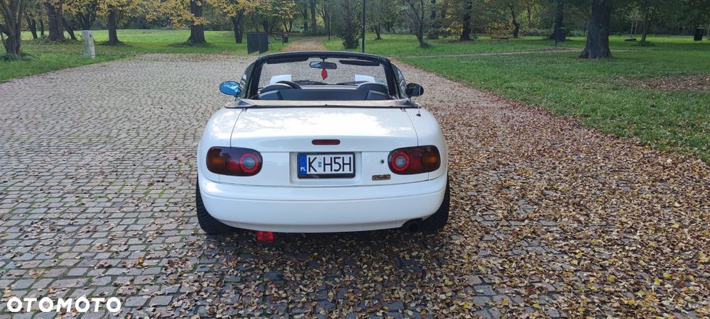 Mazda MX-5 1.6 - 10