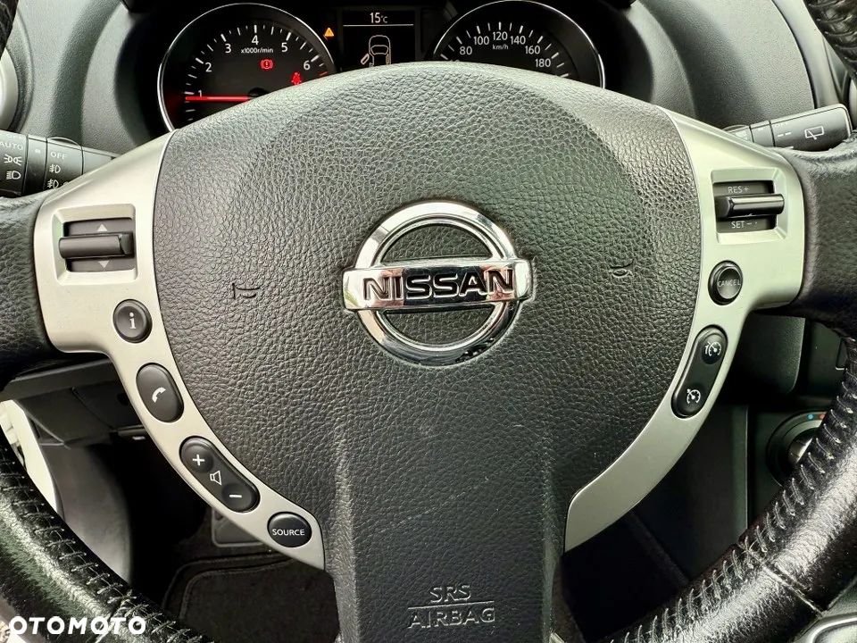 Nissan Qashqai 2.0 4 x 4 tekna - 21