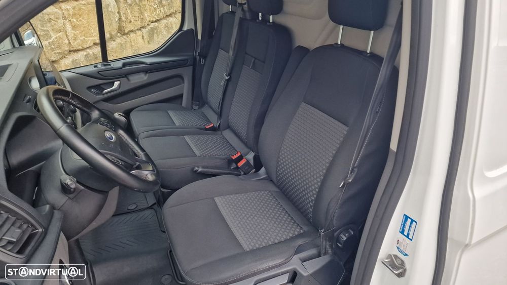 Ford Transit Custom 300L2 2.0 TDCi H1-T.Baixo Trend - 18