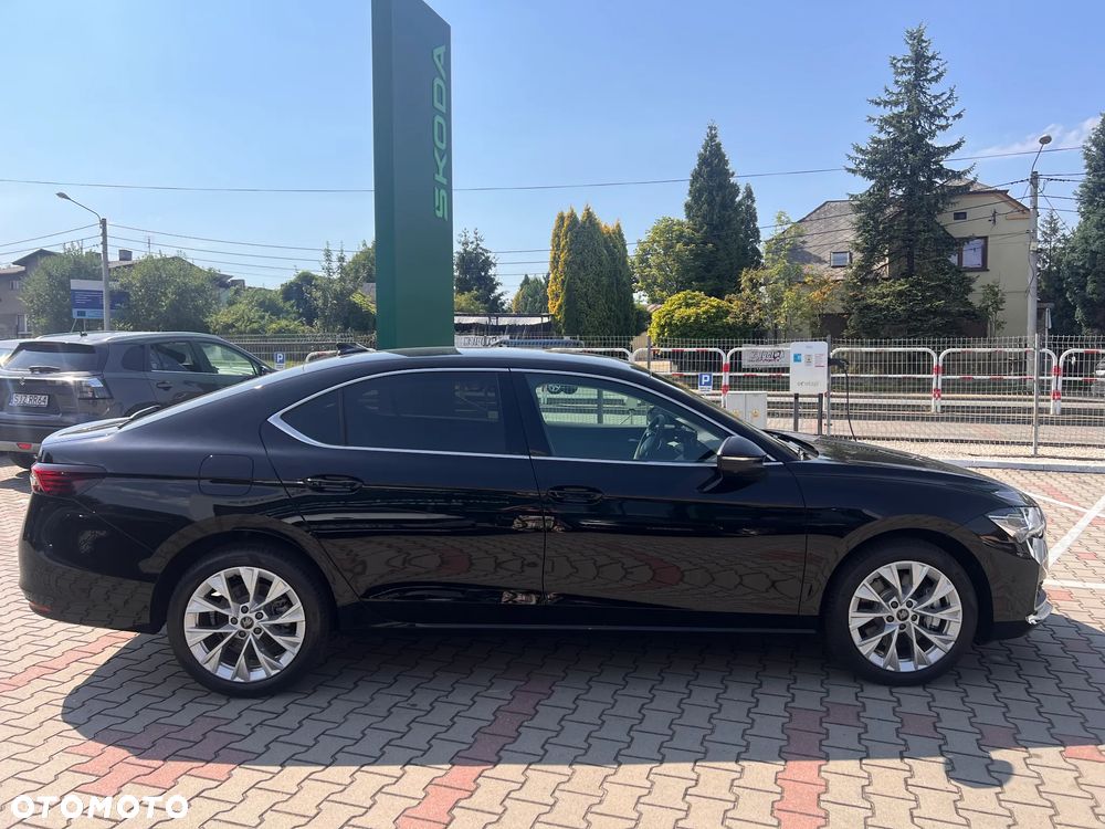Skoda Superb 2.0 TSI Drive DSG - 4