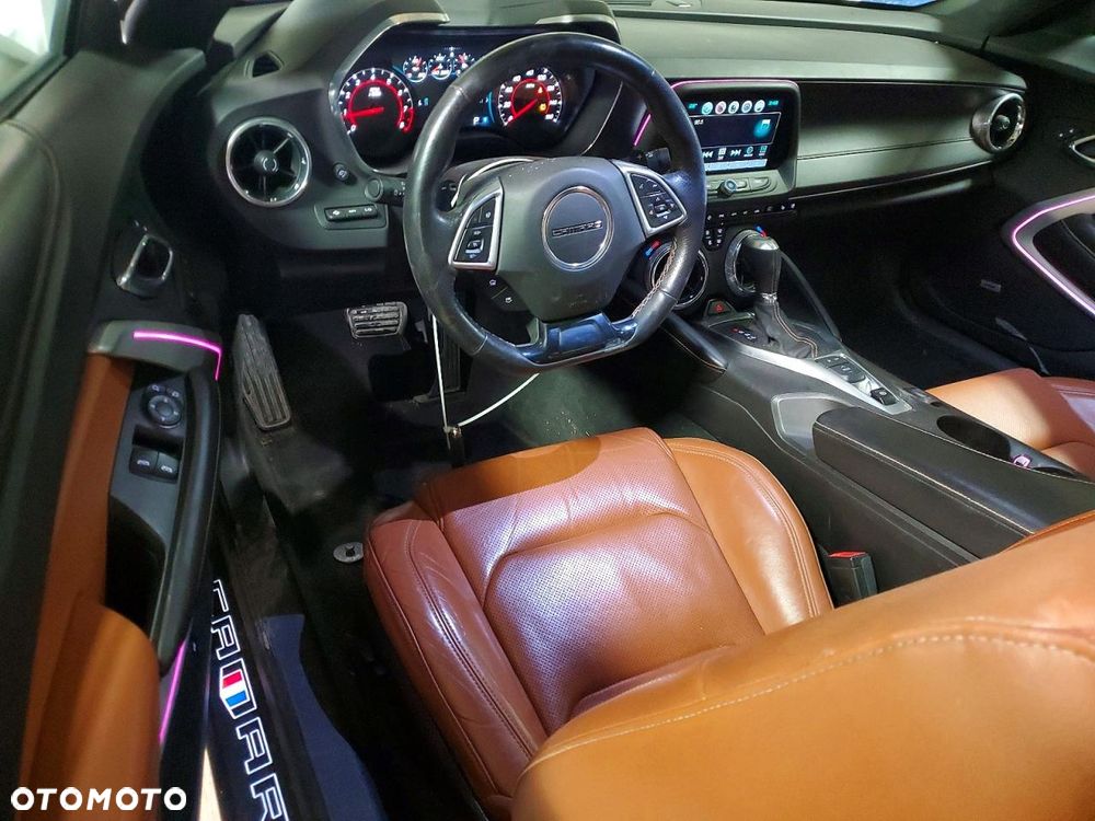 Chevrolet Camaro - 8