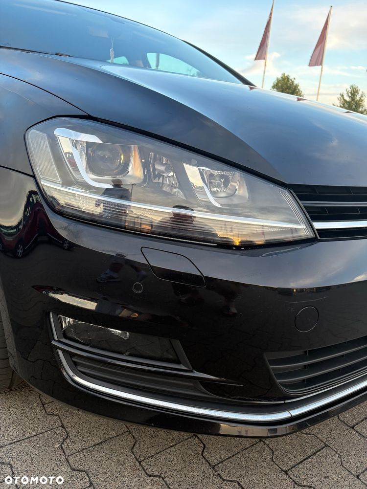 Volkswagen Golf - 10