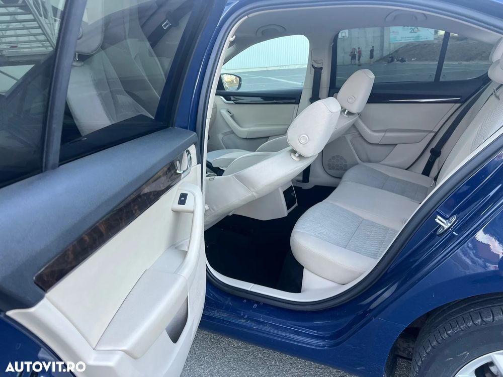 Skoda Octavia 1.6 TDI Ambition - 16