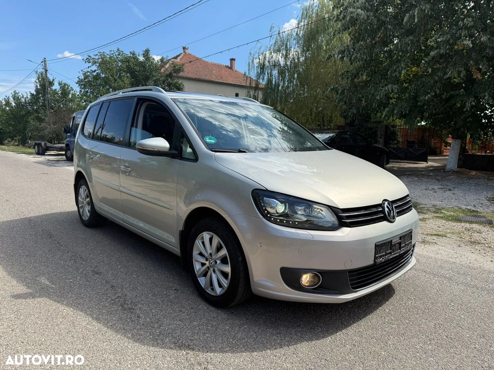 Volkswagen Touran 2.0 TDI DPF DSG Highline - 3