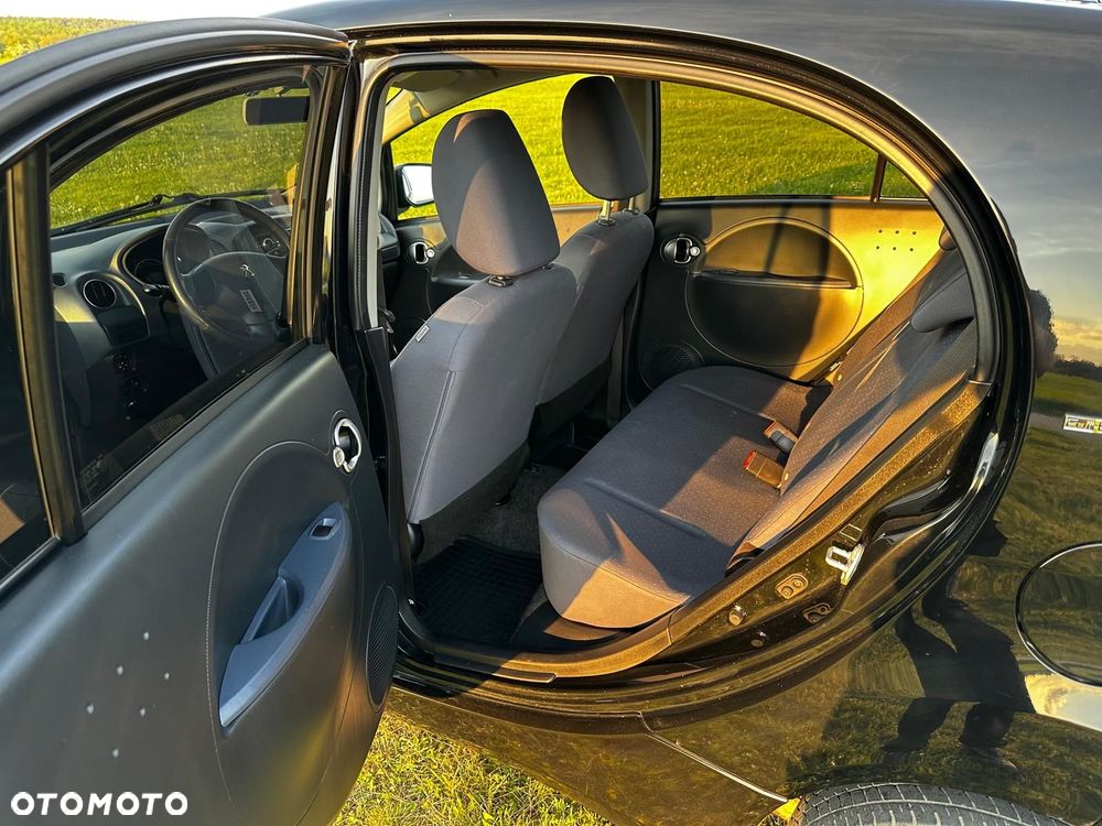 Peugeot iOn Standard - 11