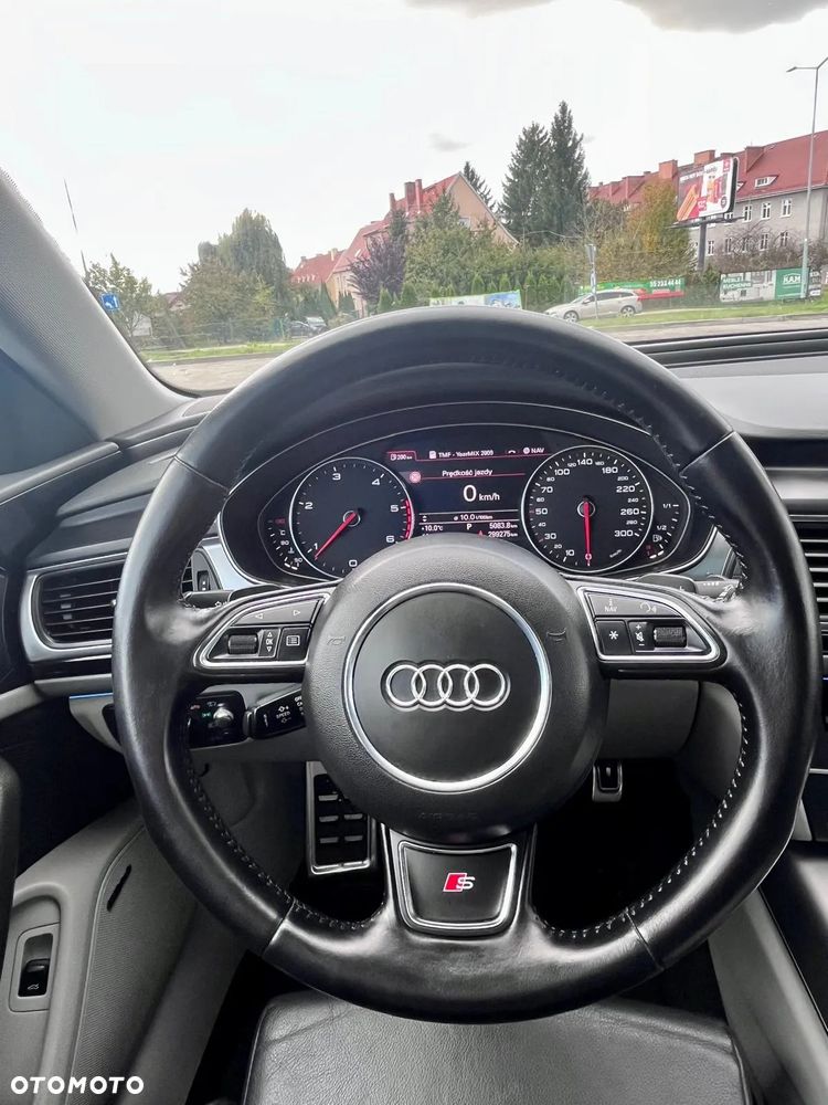 Audi A6 Avant 2.0 TDI Multitronic - 22