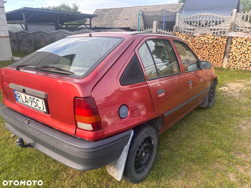 Opel Kadett 1.6 GL - 6
