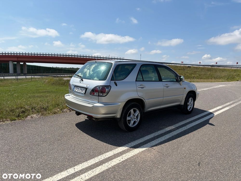 Lexus RX - 5