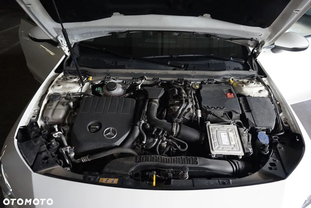 Mercedes-Benz CLA 250 E 8G-DCT - 22