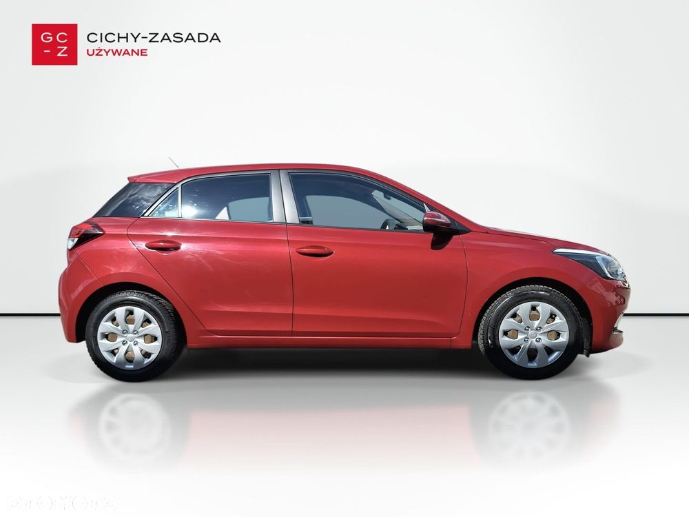 Hyundai i20 1.2 BlueDrive Classic + - 8