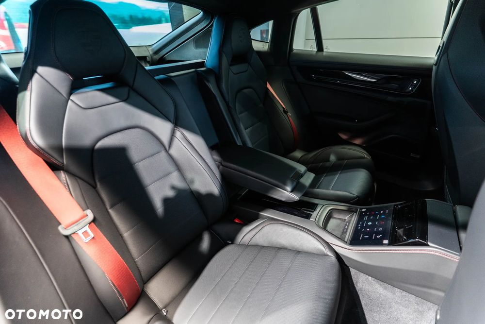 Porsche Panamera - 14