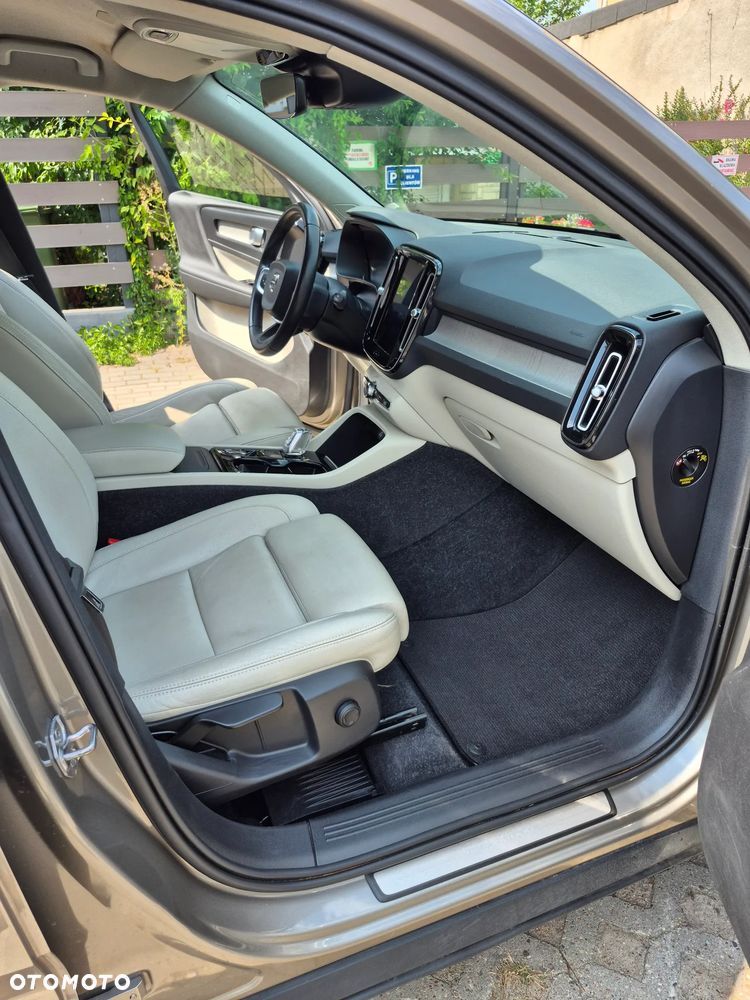 Volvo XC 40 T3 Inscription - 11