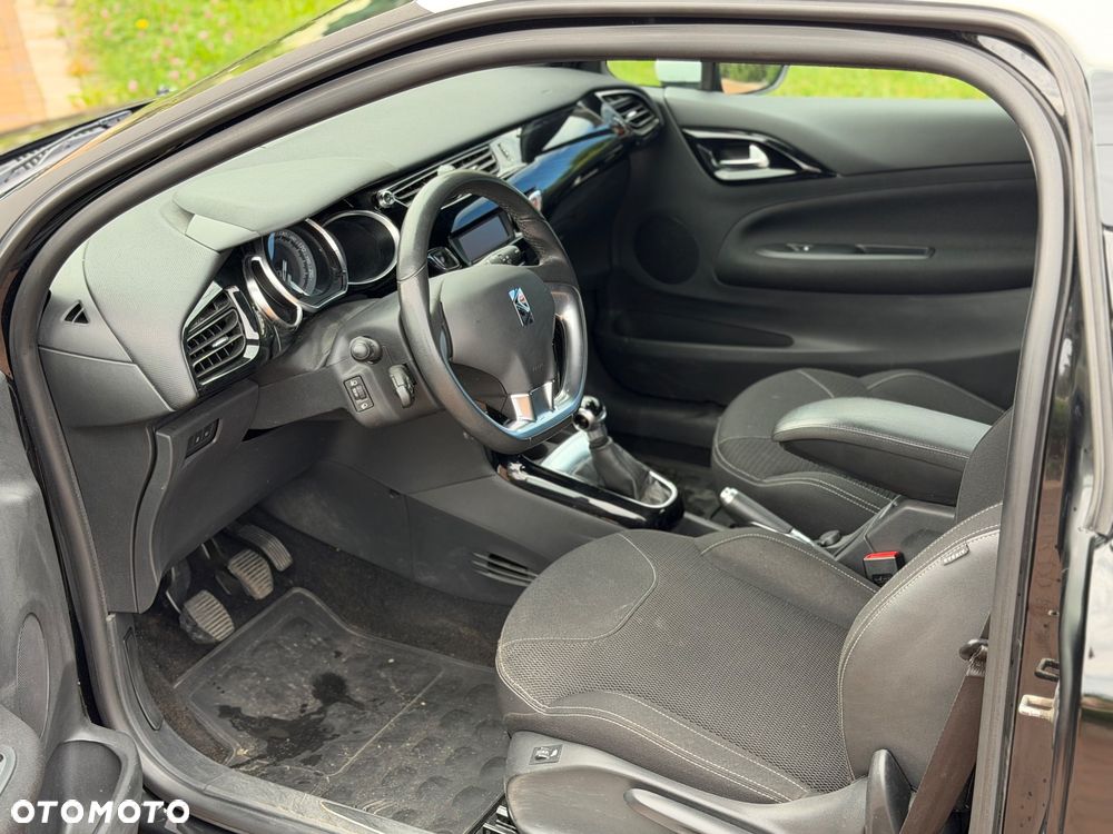 Citroën DS3 1.6 HDi SoChic - 18