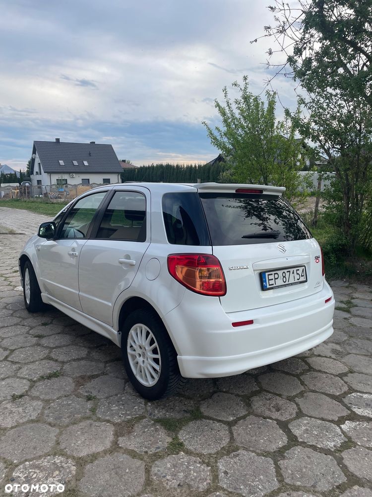 Suzuki SX4 - 7