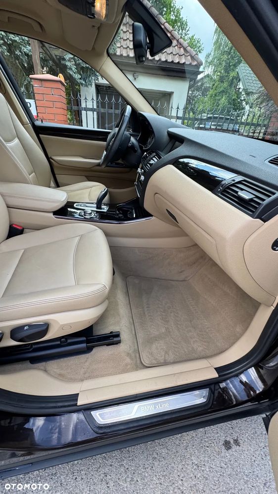 BMW X3 xDrive20d xLine - 11