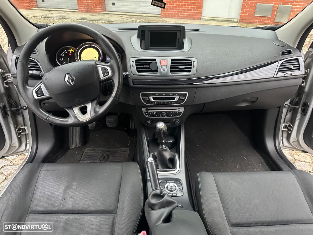 Renault Mégane Break 1.5 dCi Dynamique - 9