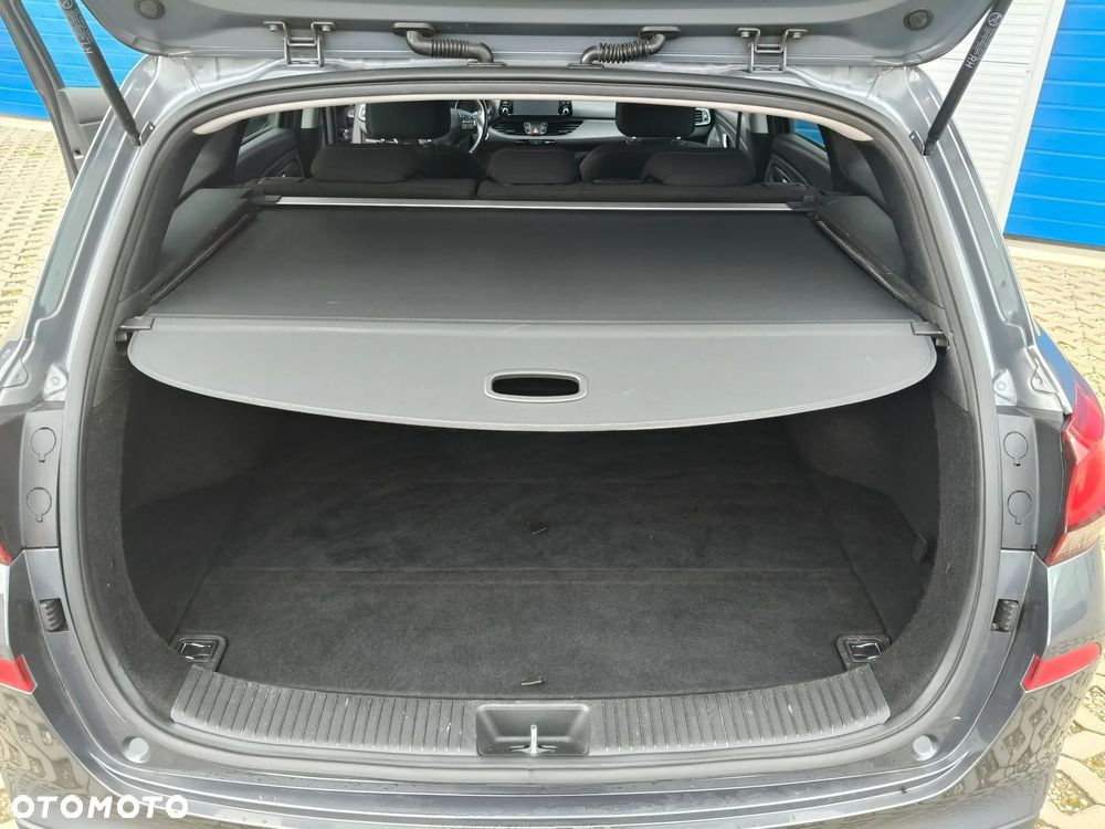 Hyundai i30 - 27