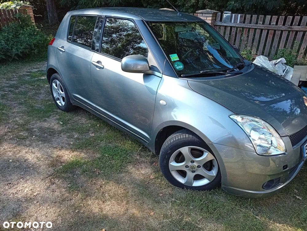 Suzuki Swift - 7