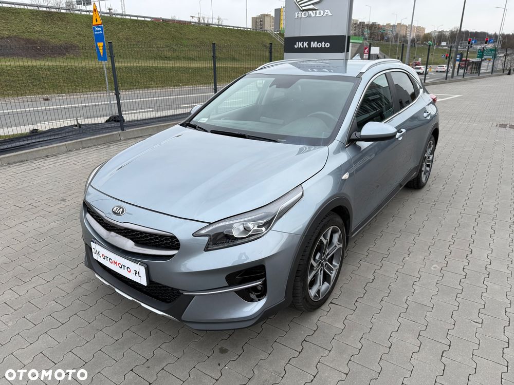 Kia XCeed 1.4 T-GDI M - 17