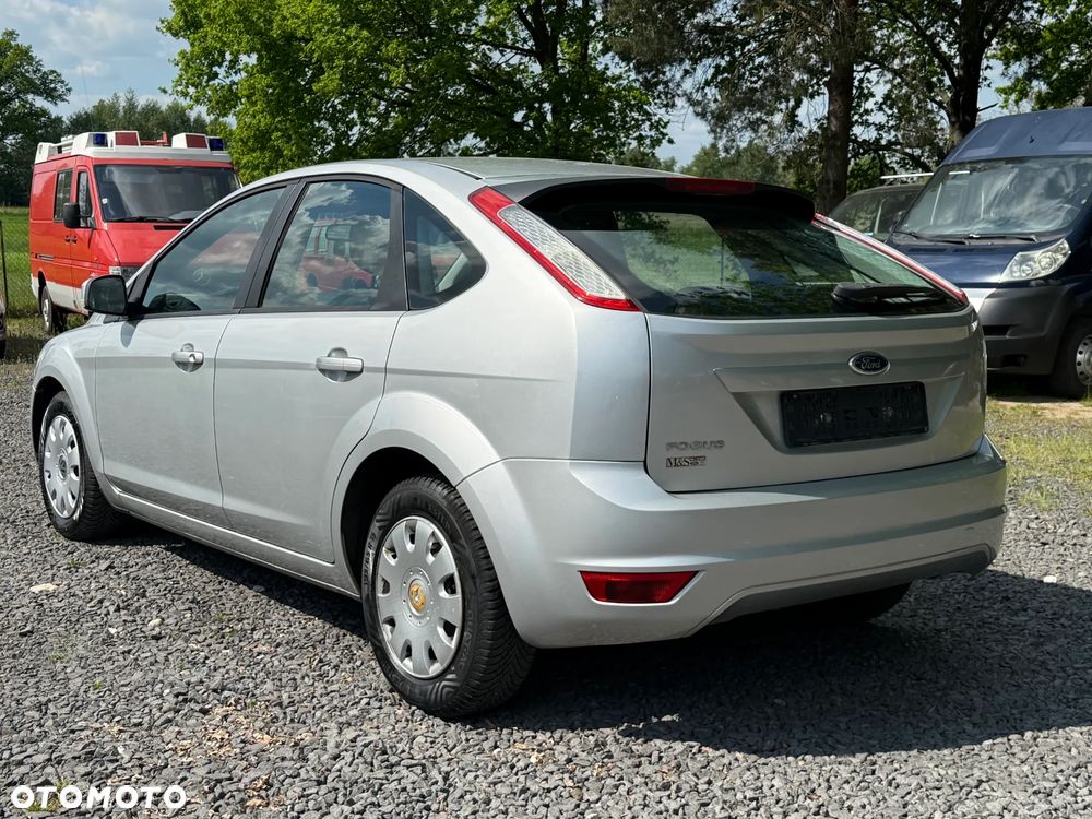 Ford Focus 1.6 16V Silver Magic - 4