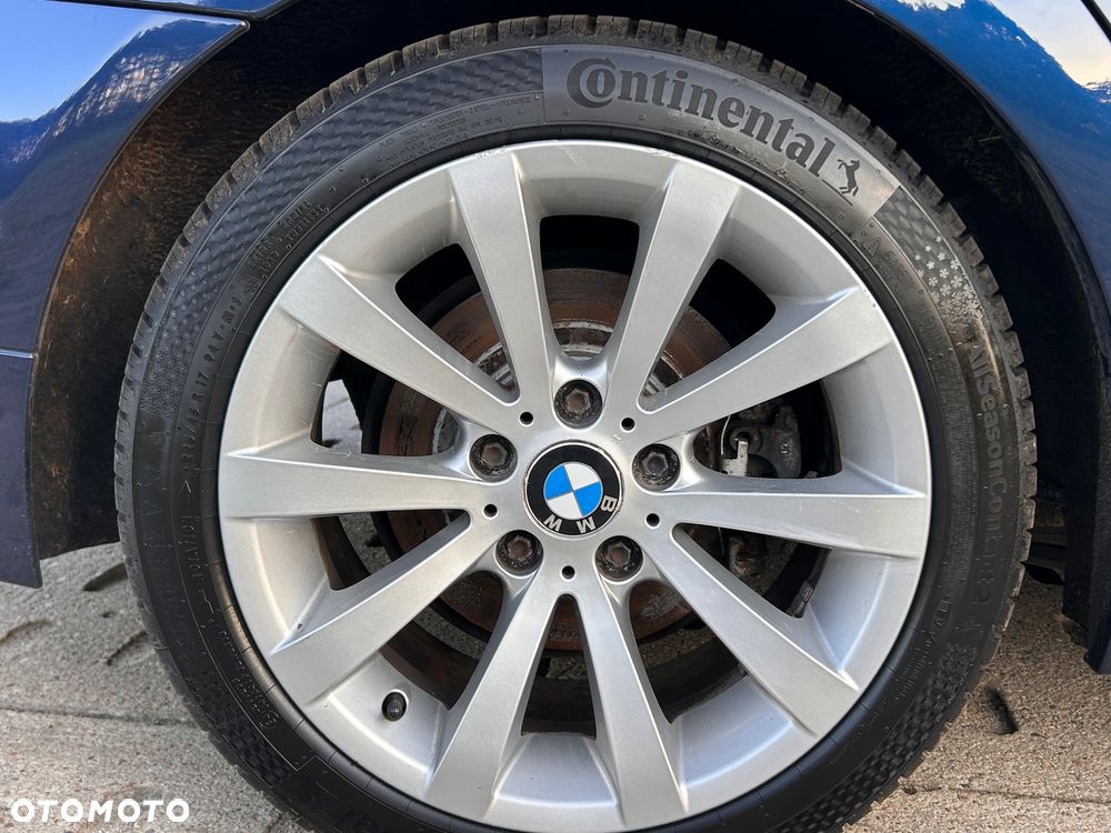 BMW Seria 3 318d DPF Edition Exclusive - 35