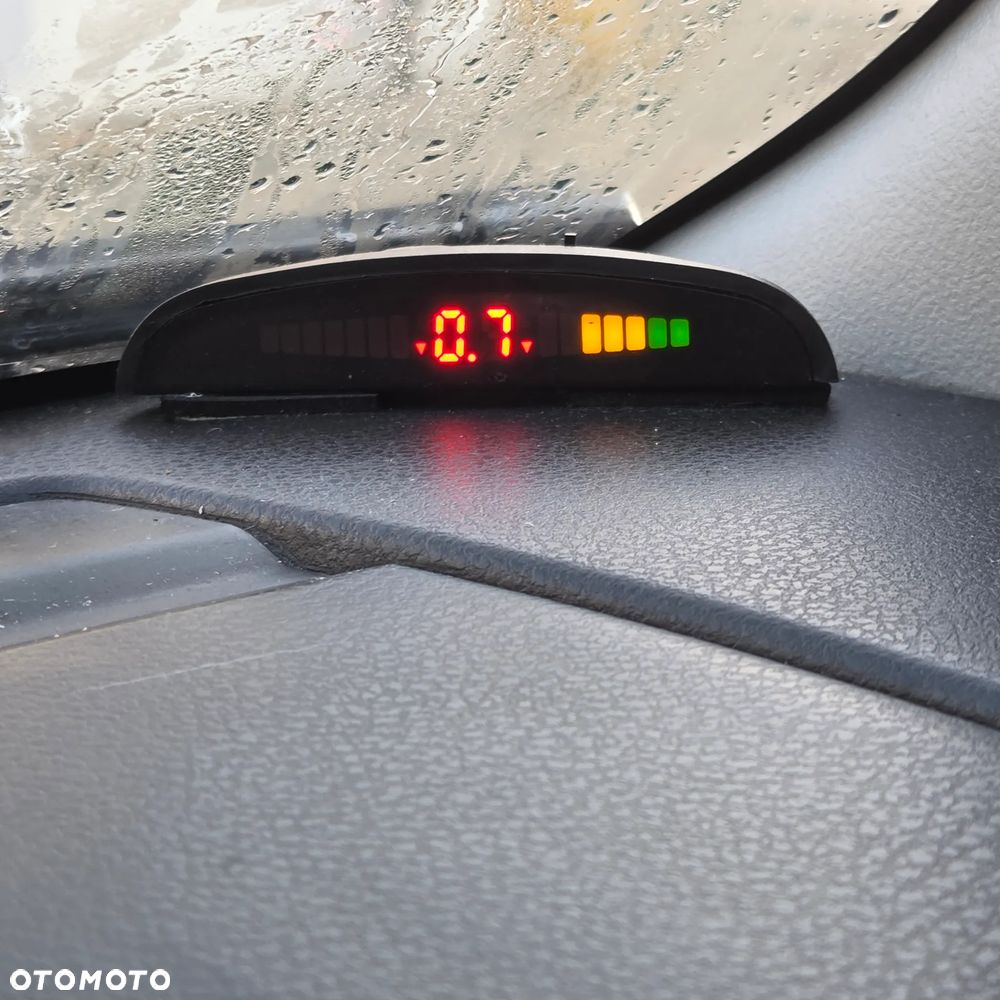 Suzuki Grand Vitara 1.6 De luxe - 23