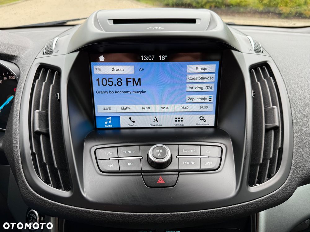 Ford Kuga 1.5 EcoBoost 2x4 Titanium - 20