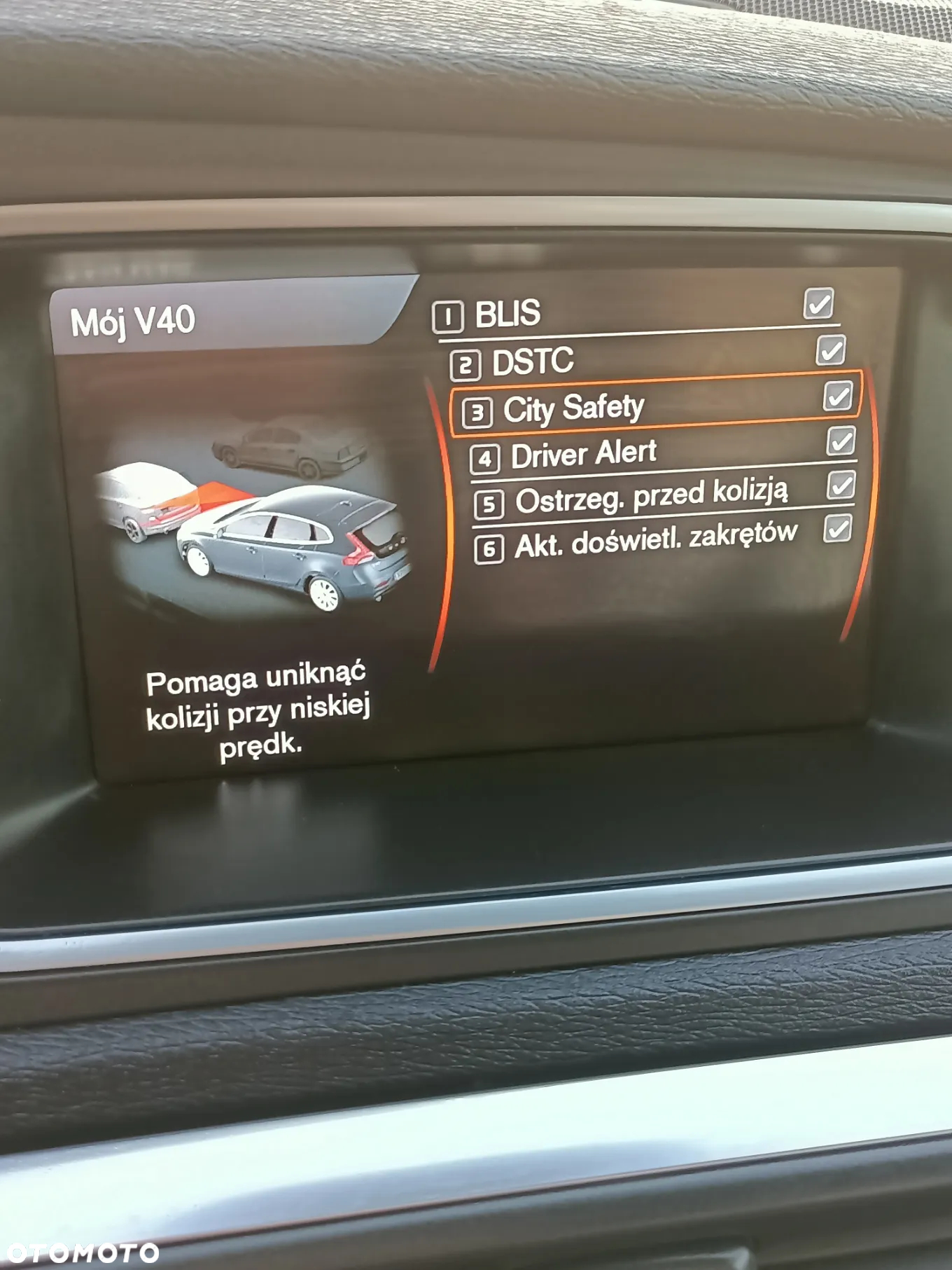 Volvo V40 D4 Geartronic Summum - 20