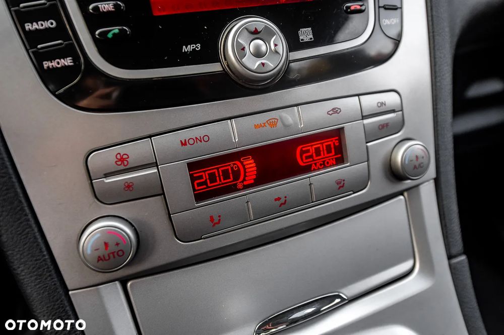 Ford S-Max 2.0 TDCi Titanium - 28