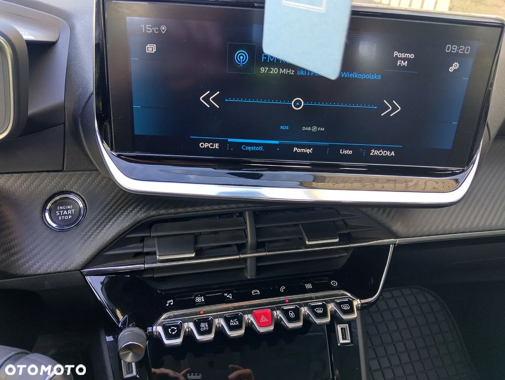 Peugeot 208 PureTech 100 Active Pack - 24