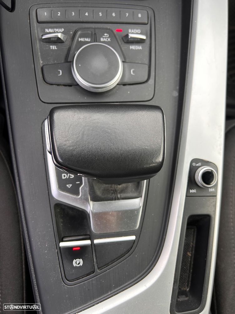 Audi A4 Avant 2.0 TDI S tronic - 9