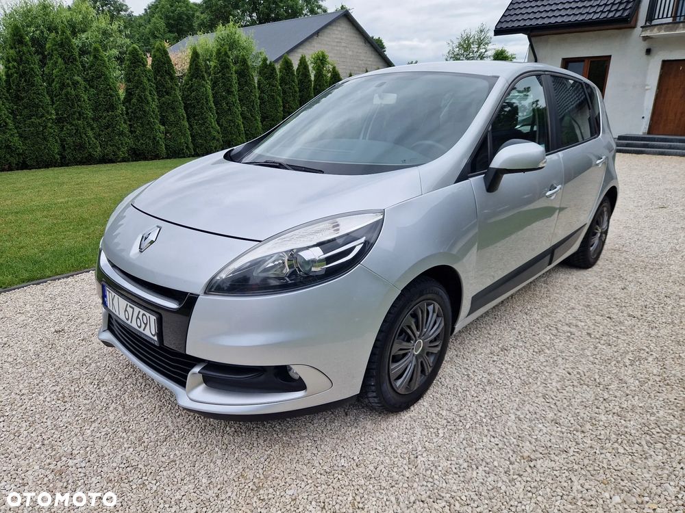 Renault Scenic 1.6 16V 110 TomTom Edition - 1