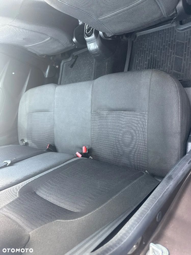 Peugeot 301 1.6 VTi Active - 19