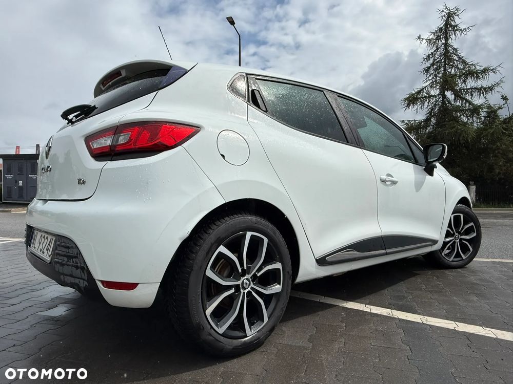 Renault Clio 0.9 TCe Limited - 9