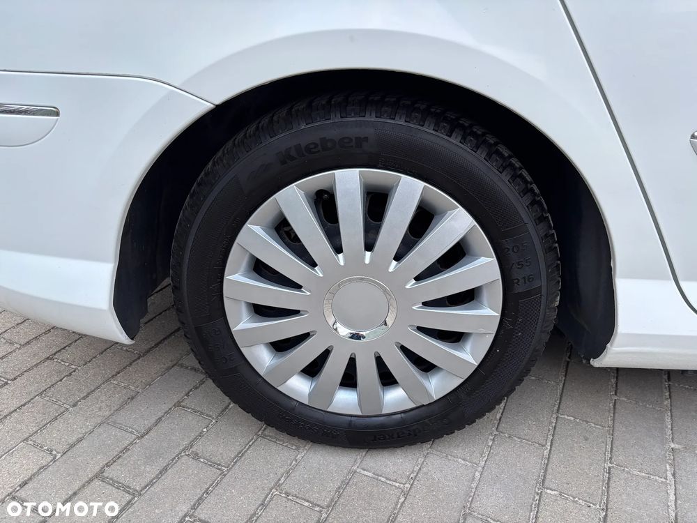 Peugeot 407 HDi 110 Blue Lion Sport - 23