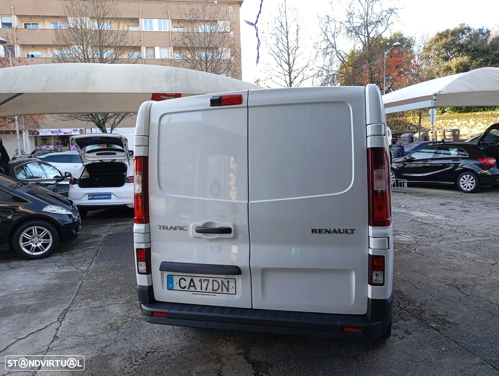 Renault Trafic L2H1 Longa - 6