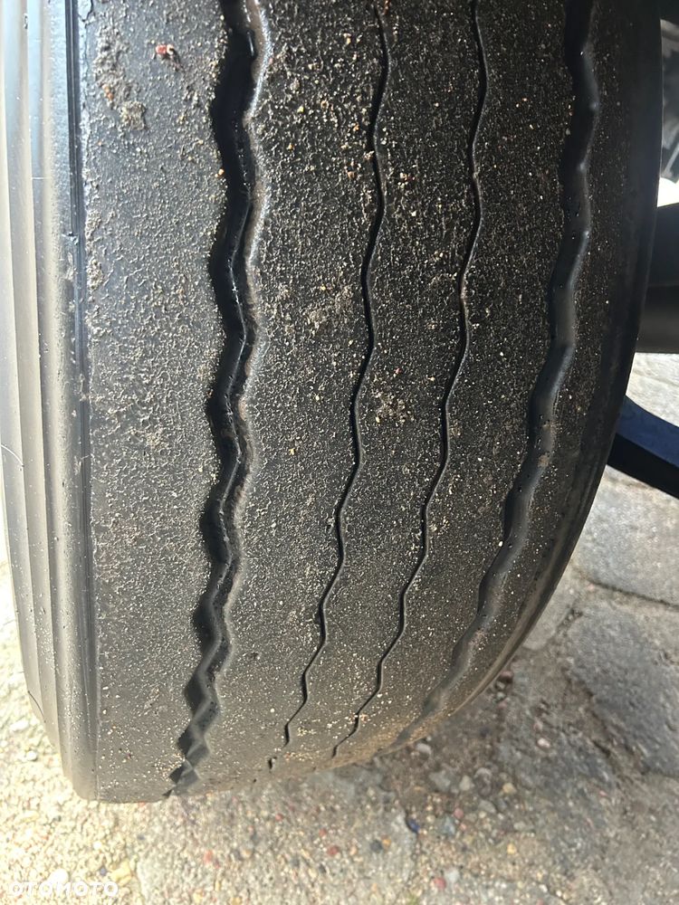 Schmitz Cargobull CARRIER VECTOR 1550 / WINDA z UDT / GRUBA ŚCIANA 7 CM / 4 ZAMKNIĘCIA / OŚ PODNOSZONA / BARDZO ŁADNE OPONY / AGREGAT TYLKO 2952 MOTOGODZIN !! - 27